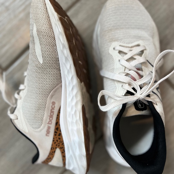 New Balance Size Women’s 8 - Picture 1 of 4